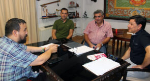 Ayuntamiento y UPA perfilan acciones para revitalizar el sector agrícola local