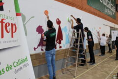 El mural #MatealEstigma ya luce en el Pabellón Juan José Lozano Jareño de La Roda