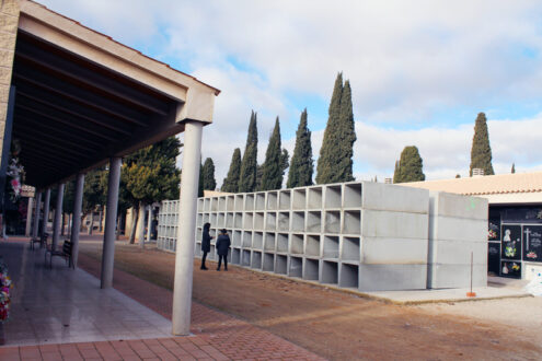 El cementerio de La Roda cuenta con 176 nichos nuevos