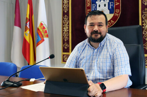 El alcalde de La Roda presenta el seguimiento de control del programa electoral