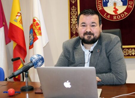 El Ayuntamiento enviará una carta a los vecinos residentes de las calles que se cambiarán mediante la Ley 52/2007