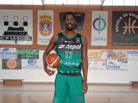El pívot senegalés Mouhamadou Diop, nuevo fichaje del Fundación Globalcaja La Roda