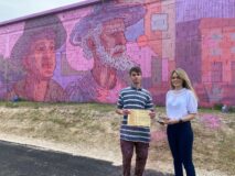 Juventud premia el graffiti ‘Don Quijote y Sancho por La Roda’ de Manuel Moreno Guirao